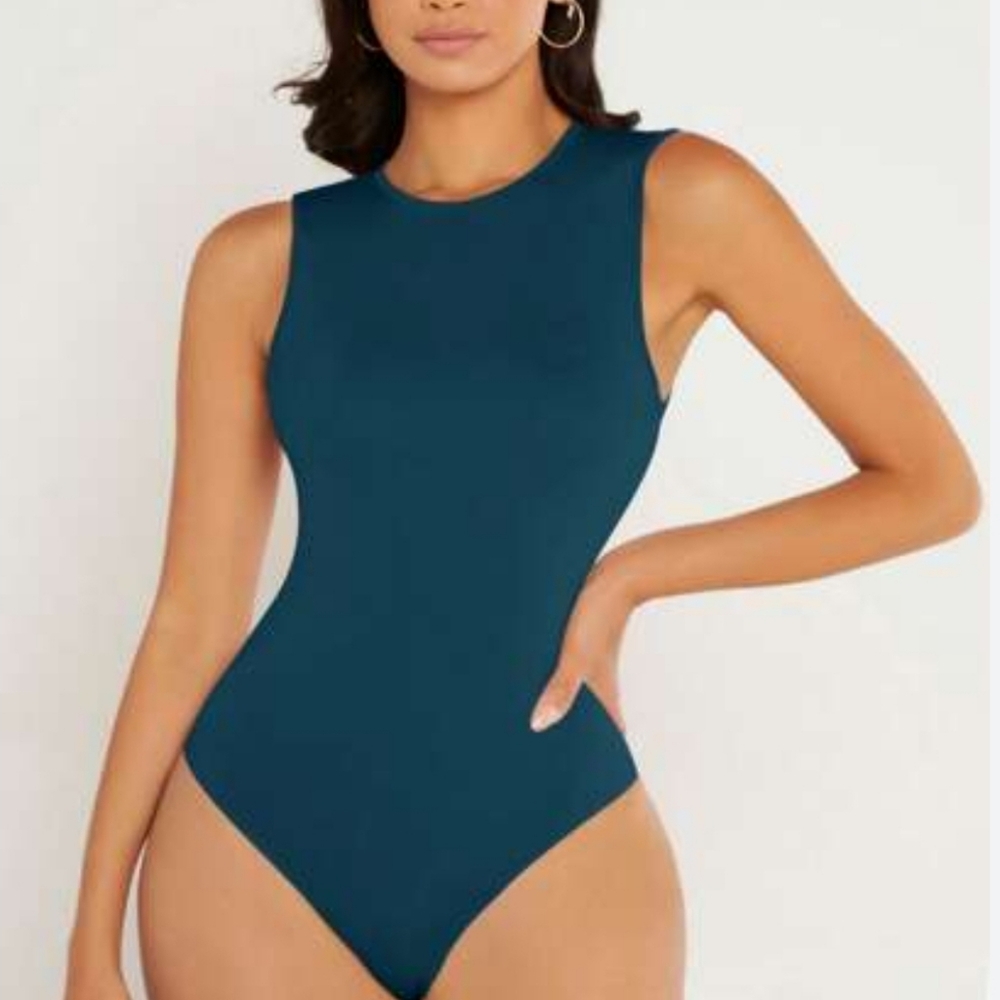 Heatherly Ribbed Green Bodysuit.